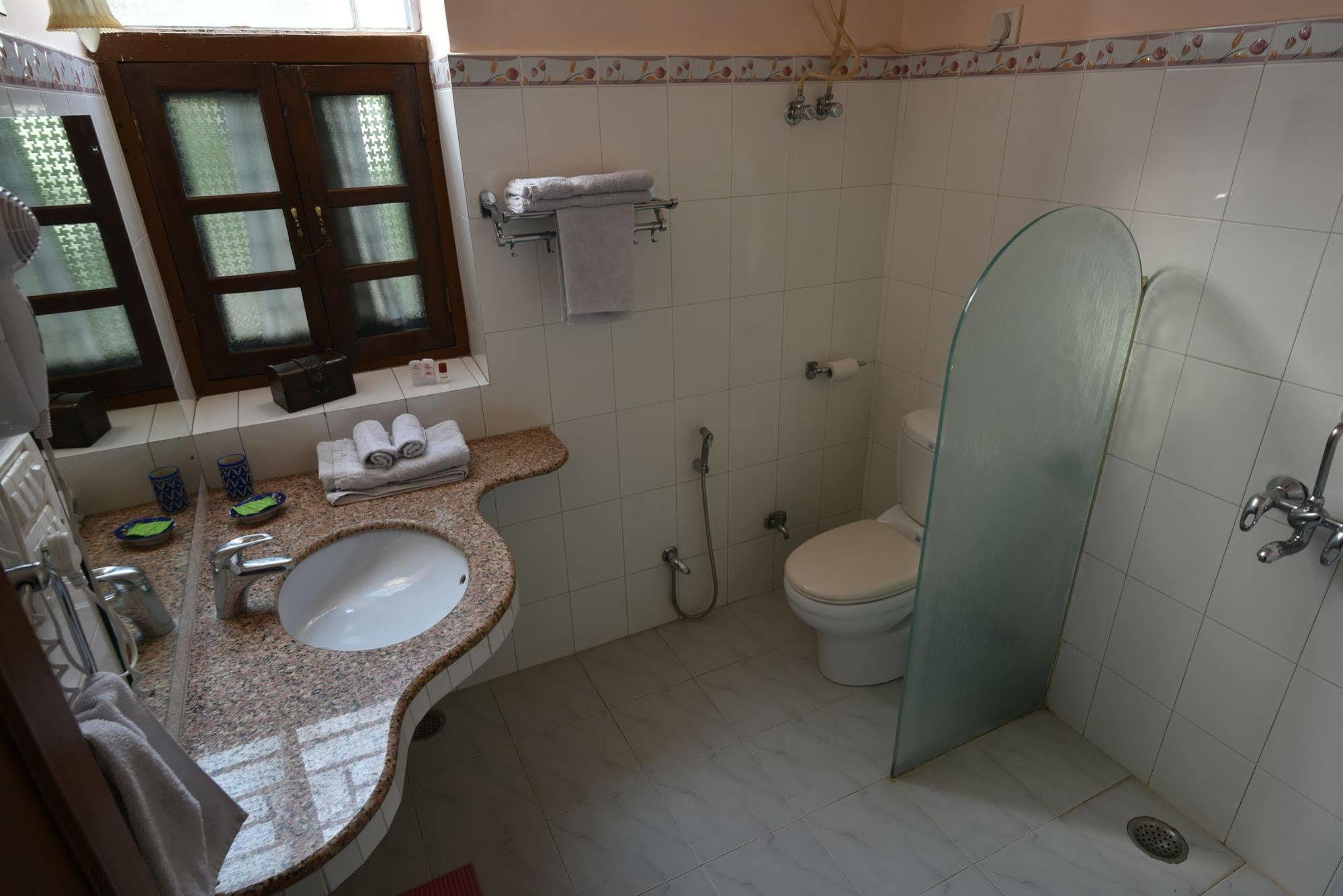 Rawla Rawatsar Hotel